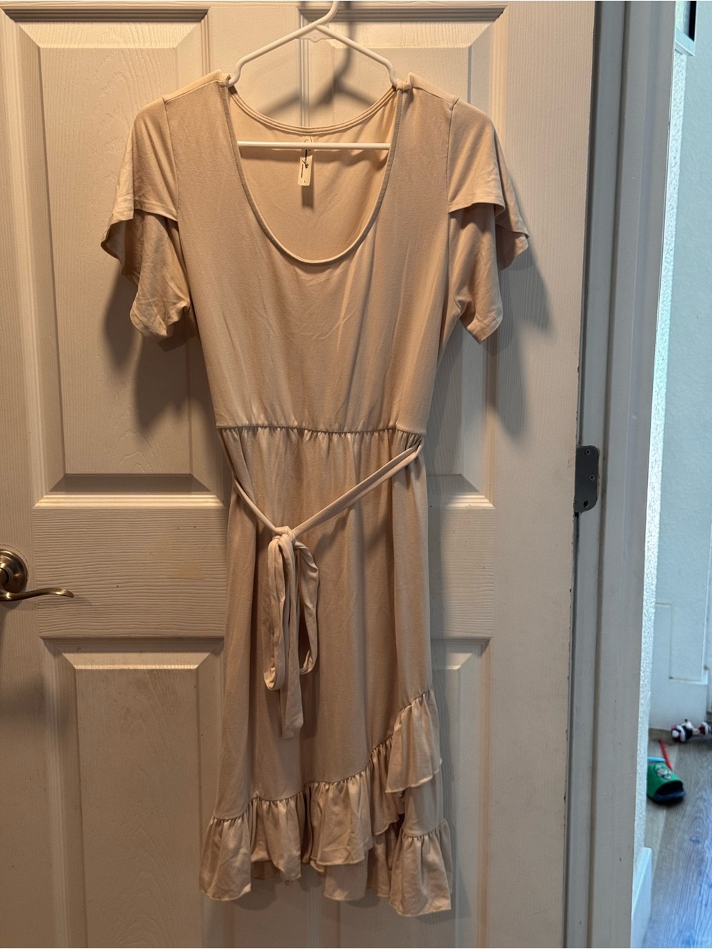 Amazon Cream Short-Sleeve Tie-Waist Midi Dress with Ruffle Hem